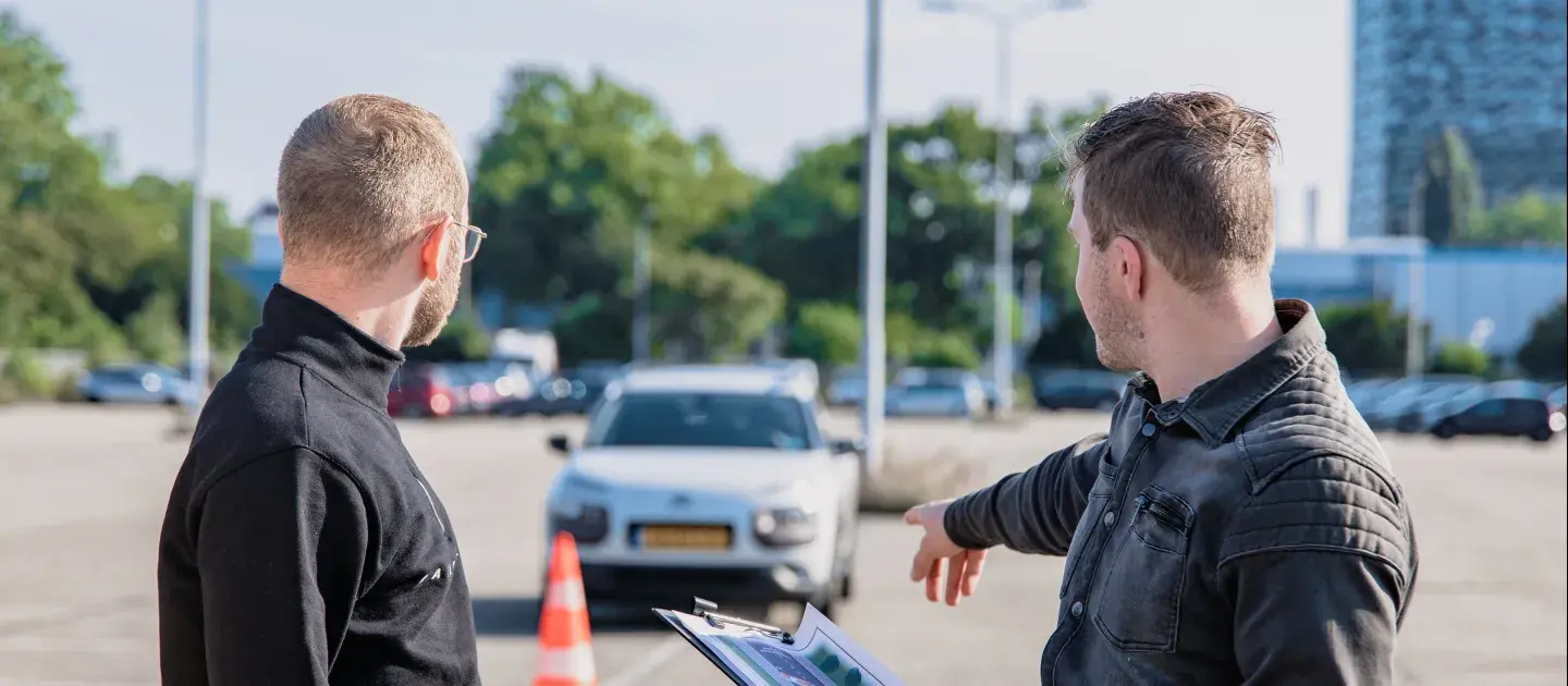 Rijschool Arnhem instructeur uitleg